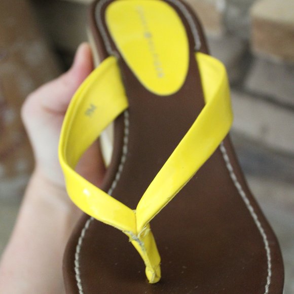 Tommy Hilfiger Heel Sandal - Picture 6 of 9